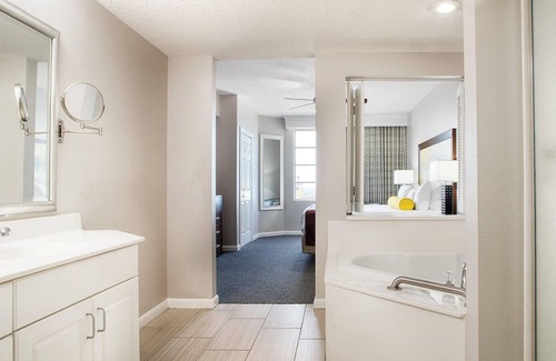 Daytona Beach Resort | 🌴 Wyndham Ocean Walk Resort✨ Experience Paradise in a 2BR Villa - Sleeps 8!
