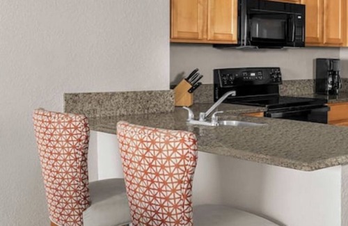 Survey Creek Condo | Wyndham Palm-Aire Resort 2 Bedroom Condo with Family-Friendly Amenities