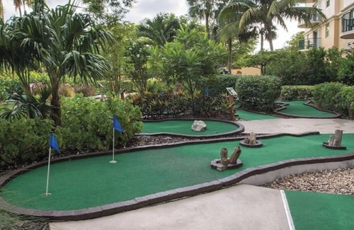 Survey Creek Condo | Wyndham Palm-Aire Resort 2 Bedroom Condo with Family-Friendly Amenities