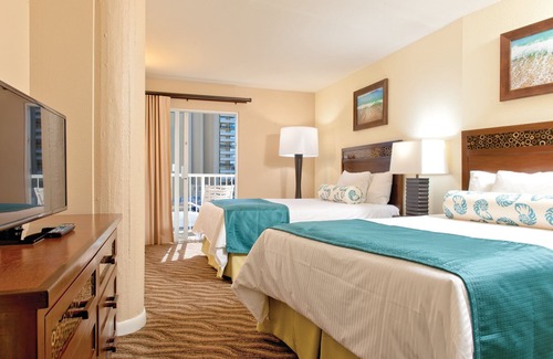 Waikiki Resort | 🌴Wyndham Waikiki Beach Walk ✨Experience Paradise in a 2BR Villa - Sleeps 8!