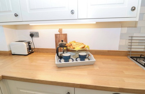 Amble Cottage | Wynding Apartment