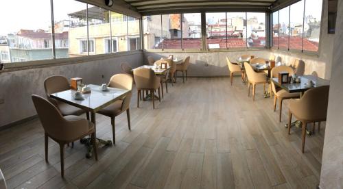 Iskenderpasa Hotel | X-NELLYİ HOTEL