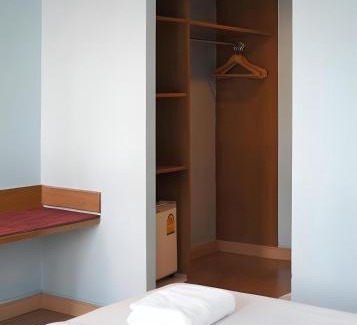 Ratchaprasong Apartment | X Wish Inn BTS Chidlom - วิช อินน์ บีทีเอส ชิดลม