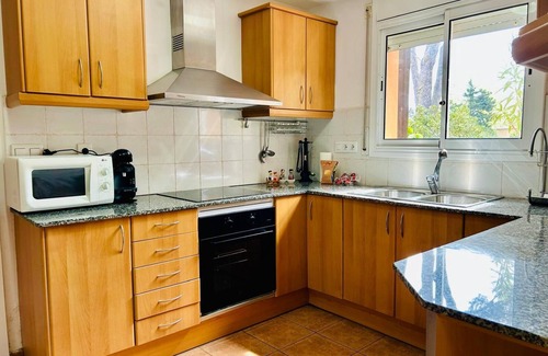 Palamos Ski Chalet | Xalet 81 D - Four Bedroom Chalet, Sleeps 8