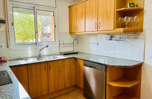 Palamos Ski Chalet | Xalet 81 D - Four Bedroom Chalet, Sleeps 8