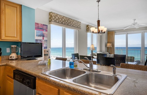 Long Beach Condo | 🌞XL Balcony-GULF FRONT-3BR Grandview East 301🌞