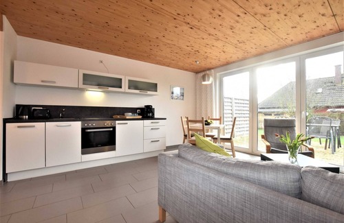 Rethwisch Apartment | XL Baltic Sea vacation home B&S with terrace and garden - Baltic Sea vacation home B&S with terrace and garden