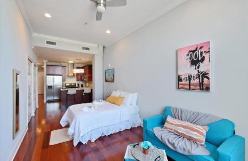 Olde Kensington Apartment | Xl Studio - Modern Studio W Rooftop Pool