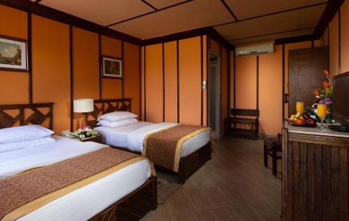 Ras Umm Sid Resort | Xperience Golden Sandy Beach