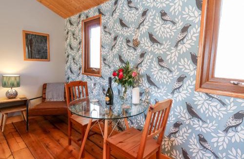 Tan-y-groes House | Y Caban Glas