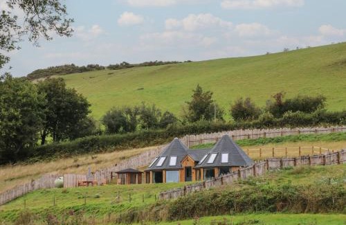 Cribyn House | Y Cwlwm