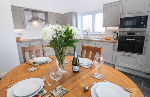 Moelfre Cottage | Y GORLAN, family friendly, luxury holiday cottage in Moelfre