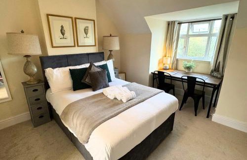 Stratford-upon-Avon House | Y-Not House - Double Rooms with Private Bathroom