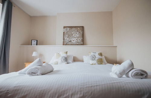 Ffestiniog Hotel | Y Pengwern