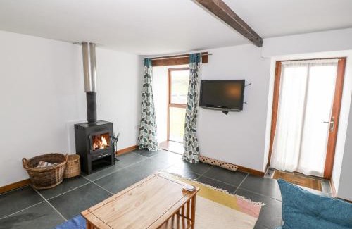 Criccieth House | Y Stabal