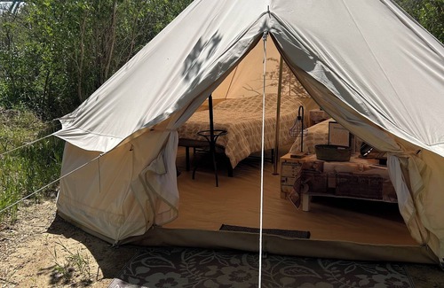 Rosedale Cabin | #Y1 Fossil Retreat Yurt- 2 Double beds- Pet friendly