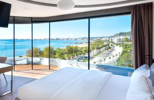 Vlore Hotel | Yacht Hotel