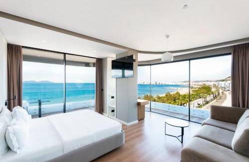 Vlore Hotel | Yacht Hotel