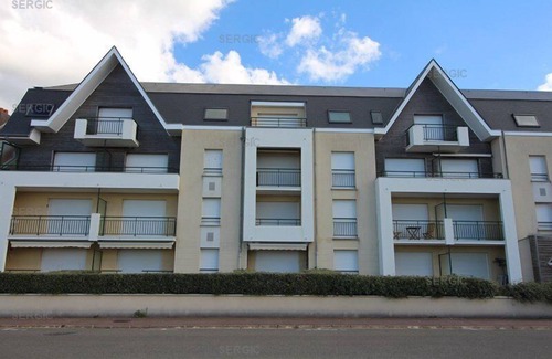 Le Crotoy Apartment | YACHTING 25, In a beautiful residence facing the sea