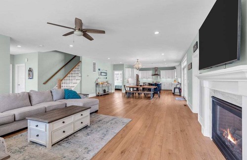 Point Pleasant Beach House | YAL313 | Open Concept Luxe Home, 7BR 5.1 ba, private pool, outdoor kit & more by Shore Points