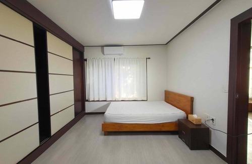 Yongmun House | Yangpyeong Arajin Pension