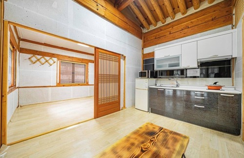 Seojong House | Yangpyeong Cheonnyeoncho Hanok Pension