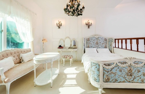 Yangyang House | Yangyang Labianrose Poolvilla