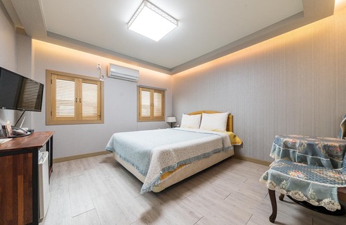 Yangyang Hotel | Yangyang Yuchaekkotyanggicheoreom