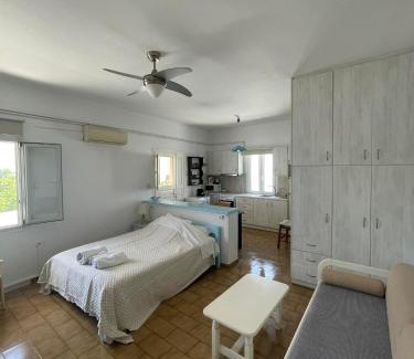 Antiparos Apartment | Yannis Maria Rooms