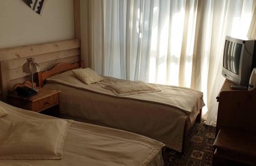 Yaremche Hotel | Yaremche Club Hotel