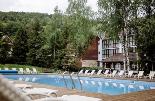 Yaremche Hotel | Yaremche Club Hotel