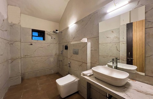 Bhandardara Hotel | Yash Resort