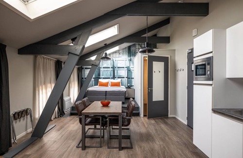 Oostelijke Eilanden en Kadijken Apartment | YAYS Amsterdam Maritime by Numa