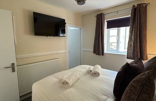 Ironbridge Hotel | Ye Olde Robin Hood Inn
