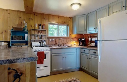 Windham Cabin | Year-round 3-bedroom WATERFRONT Windham cabin with WiFi
