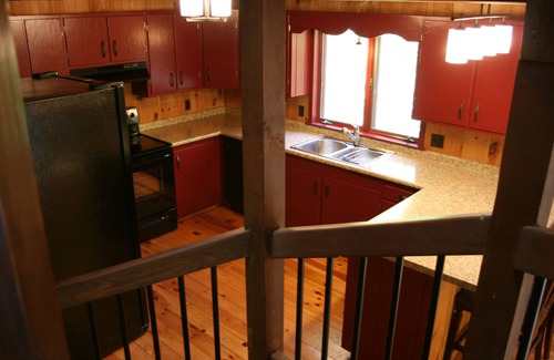 Sunday River Area House | Year Round Mountain Home -HOT TUB- Walking Distance to South Ridge Lodge