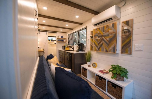 Waco Apartment | Yellow Blue Elegant Container Tiny House