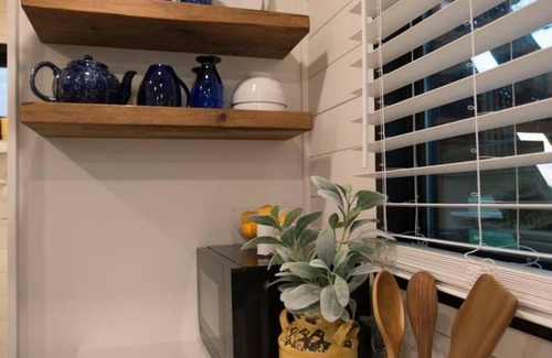 Waco Apartment | Yellow Blue Elegant Container Tiny House