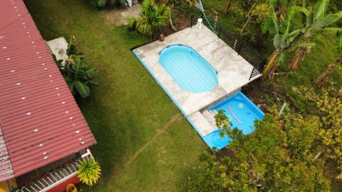 Quimbaya House | Yellow House