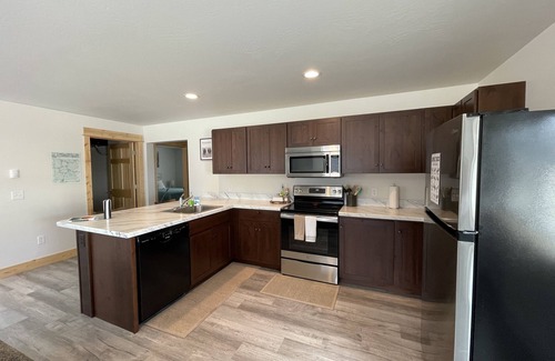 Gardiner Apartment | Yellowstone Retreat Rentals UB: two blocks from Yellowstone!