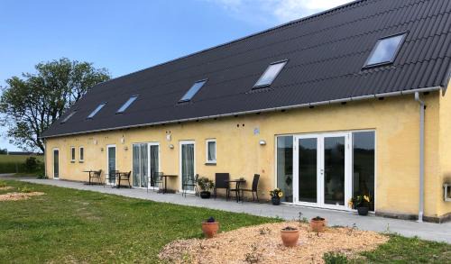 Gudhjem Bed & Breakfast | Yggdrasil Guest Lodge