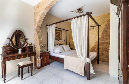 Skopelos Apartment | Yianna Cottage Studios