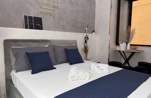 Chiaia Bed & Breakfast | Ylisea Luxury B&B - Luxury in the city center - 5 minutes from the sea