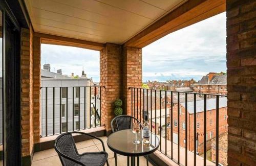 York House | York Central No 3, within the city walls, free parking