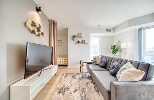 Bloor-Yorkville Apartment | Yorkville Plaza Express Stay
