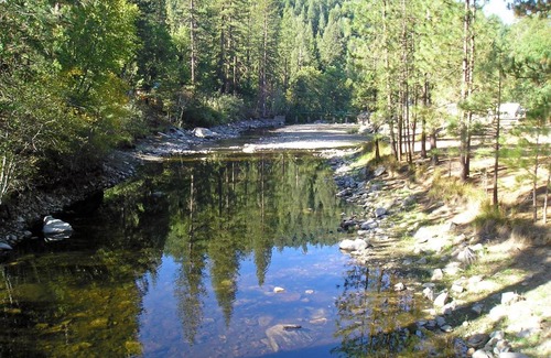 Harden Flat Resort | Yosemite Lakes Cabin 37