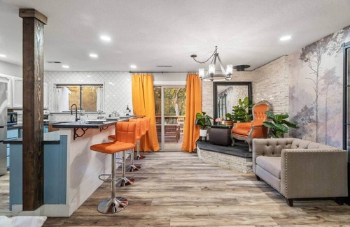 Sonora House | Yosemite Stargaze Hot Tub*2 Decks*Game Room*4 TVs