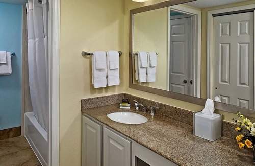 Gunter Afs Resort | You Found it! Free Parking, Onsite Pool, Tennis Court!