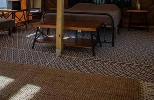 Saluda Cabin | You Found it! Onsite Parking, Pet-Friendly Accommodation, Near Melrose Falls