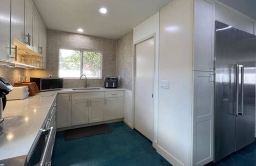 Portlock House | You Home Away from Home in Hawaii